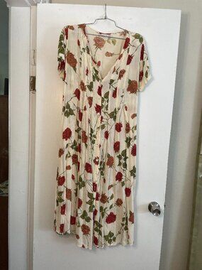 Rose Midi Dress